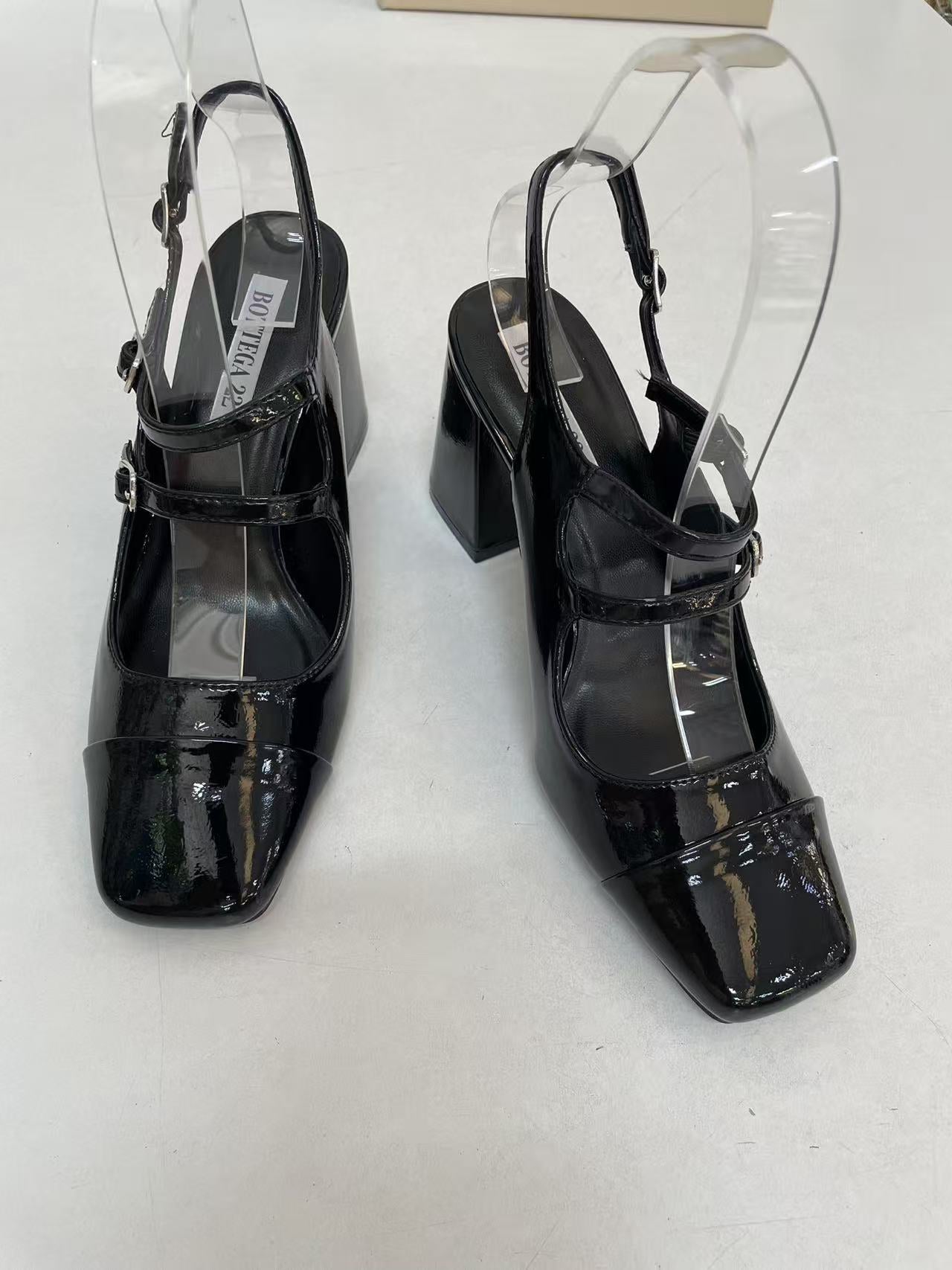 SLINGBACK