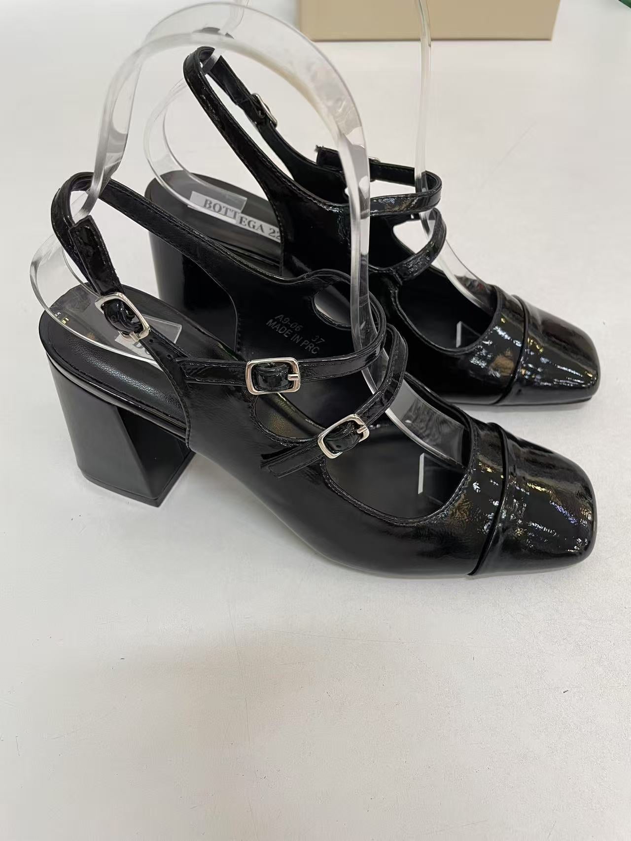SLINGBACK