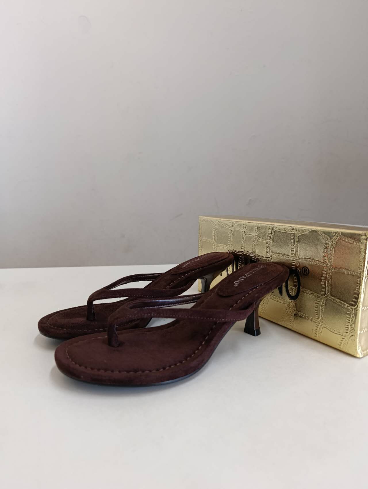 SANDALI INFRADITO MARRONE DONNA