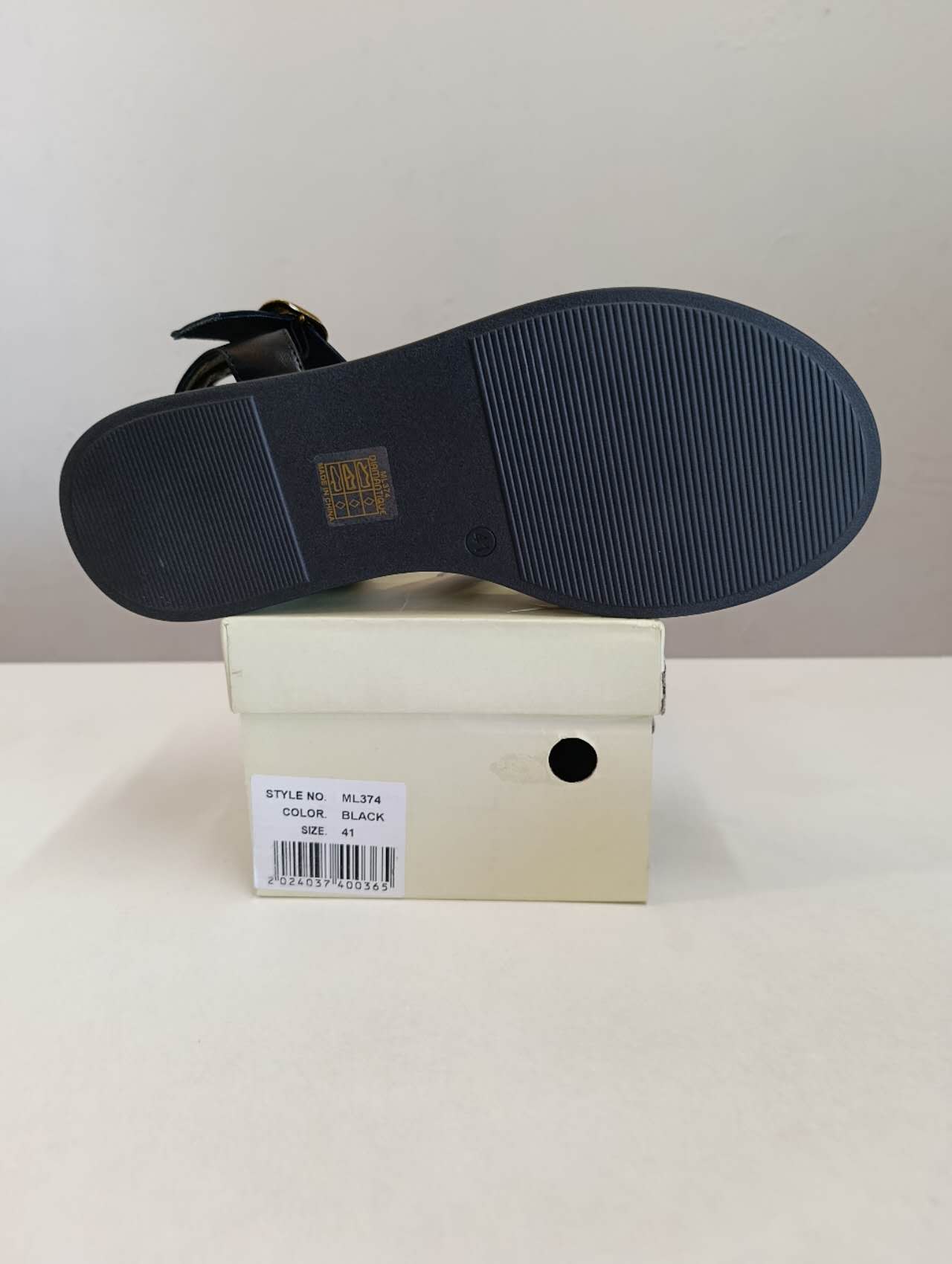 Sandali Donna Neri con Plateau e Fibbia Dorata – Suola Alta Casual Estiva