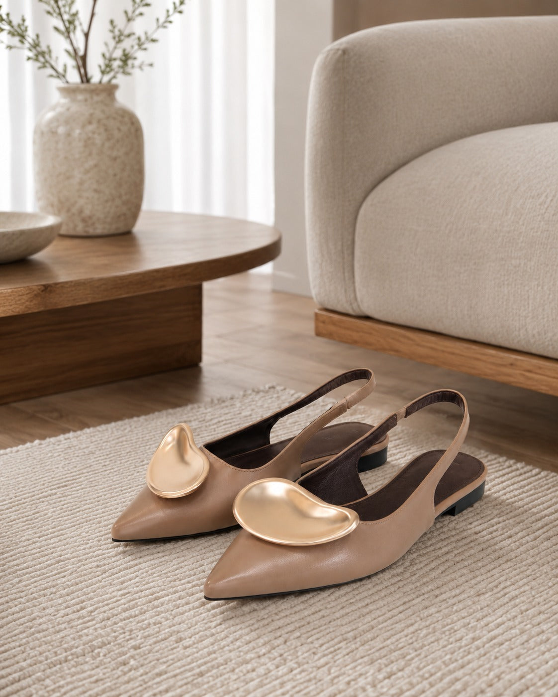 slingback donna khaki a punta con decorazione dorata