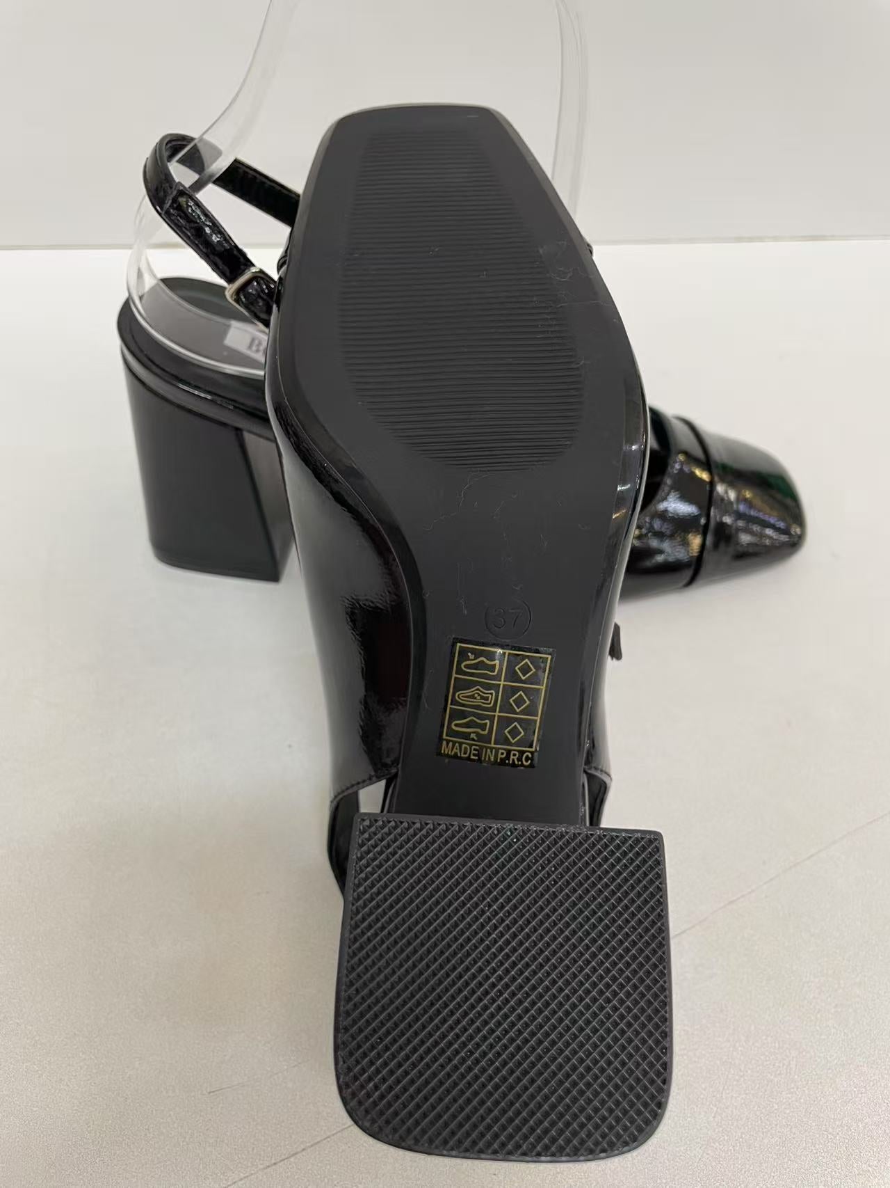 SLINGBACK